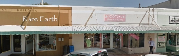 Tootsies 39 SW Flagler Ave Stuart Florida 