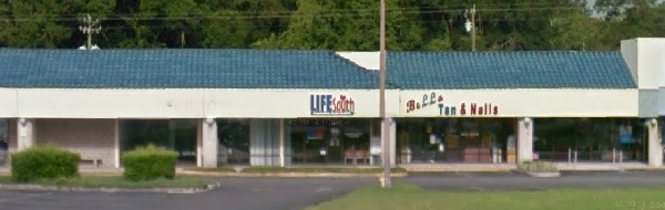 L A Tan & Nail 2202 N Young Blvd Chiefland Florida 