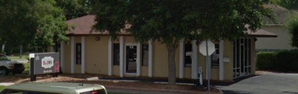 Blown Dry Bar & Nail Studio 73 S Yonge St Ormond Beach Florida 
