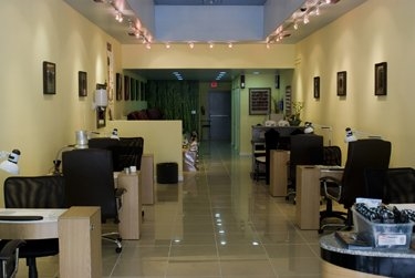 DK Nails 5712 Sunset Dr Miami Florida 