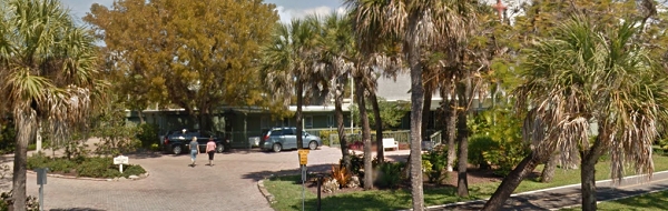 Head To Toes by Tina 2340 Periwinkle Way Ste G2 Sanibel Florida 