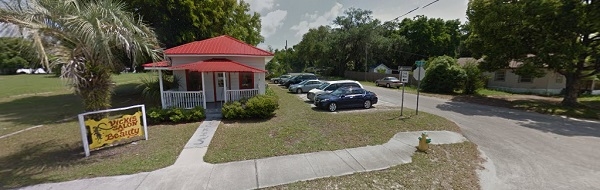 Vicki’s Salon of Beauty 5126 7th St Zephyrhills Florida 
